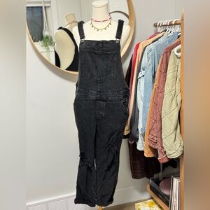 Black Distressed Old Navy Overalls (12 petite)